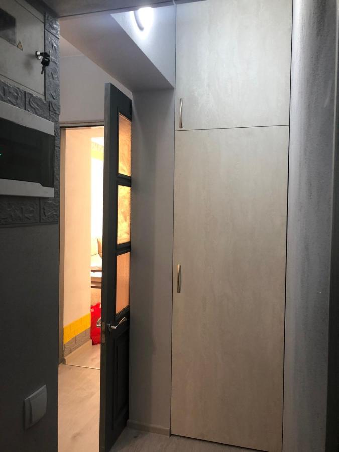 Appartement Devolano 1 à Odessa Extérieur photo