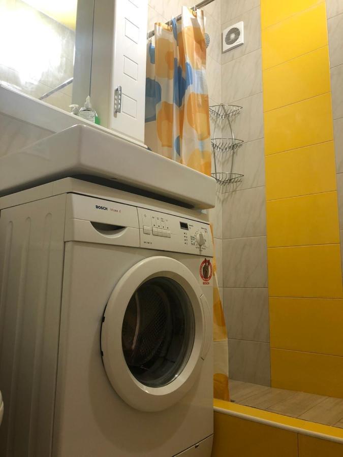 Appartement Devolano 1 à Odessa Extérieur photo